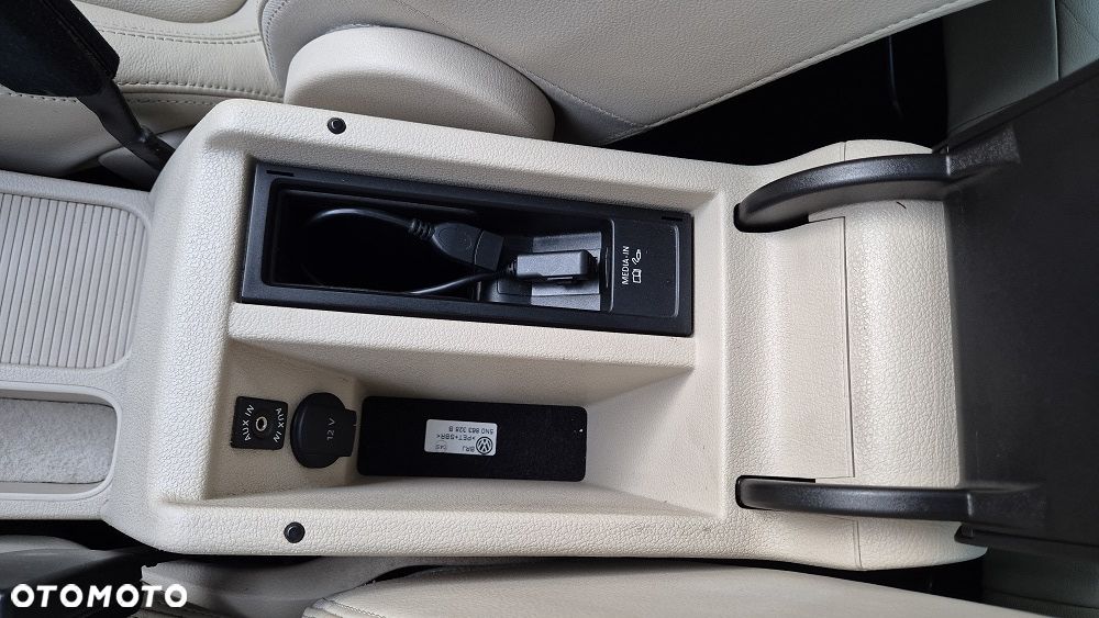 Volkswagen Tiguan 2.0 TDI 4Mot R-Style DSG - 17