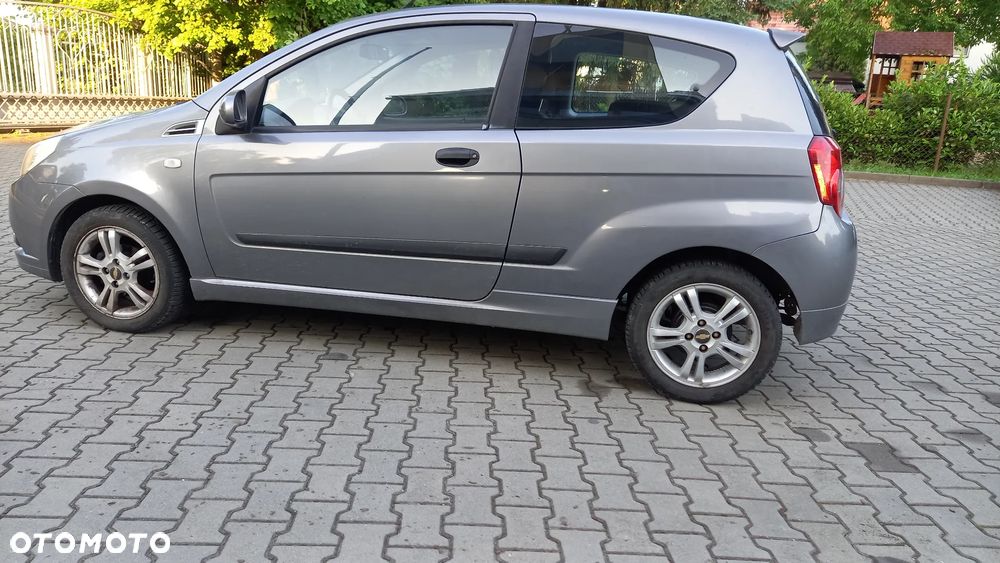 Chevrolet Aveo 1.2 16V LS Design+ - 5