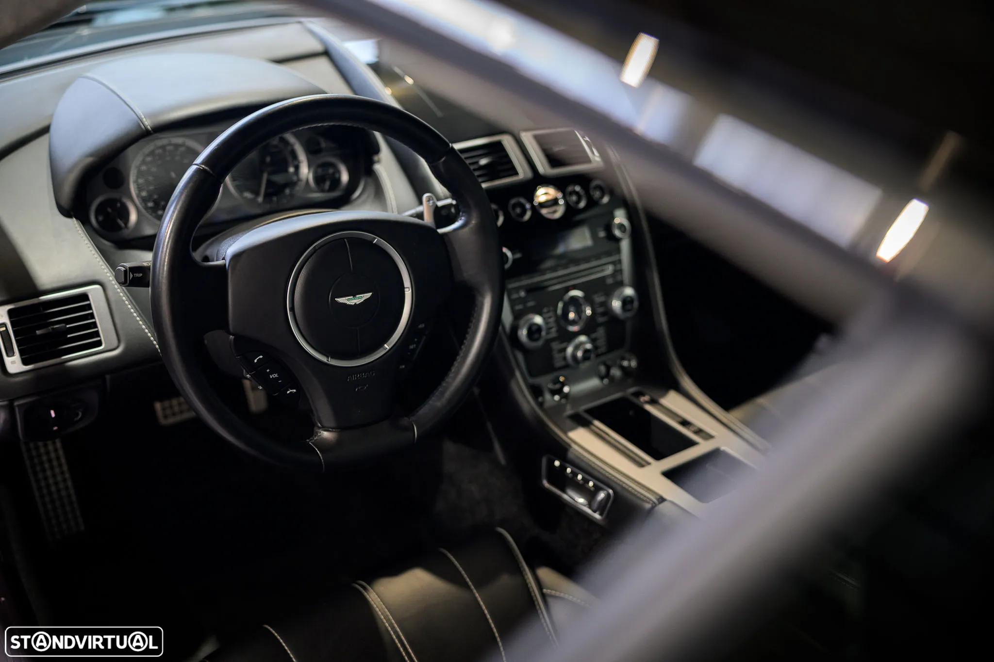 Aston Martin DB9 Coupe Touchtronic 2 - 18