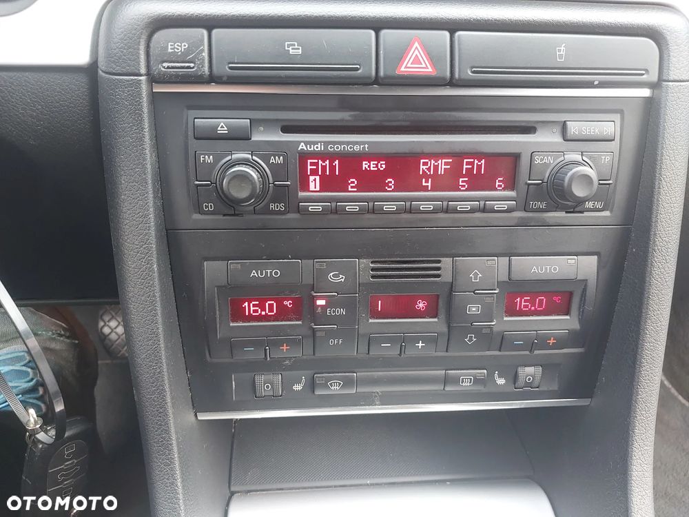 Audi A4 Limousine 1.8 T - 16