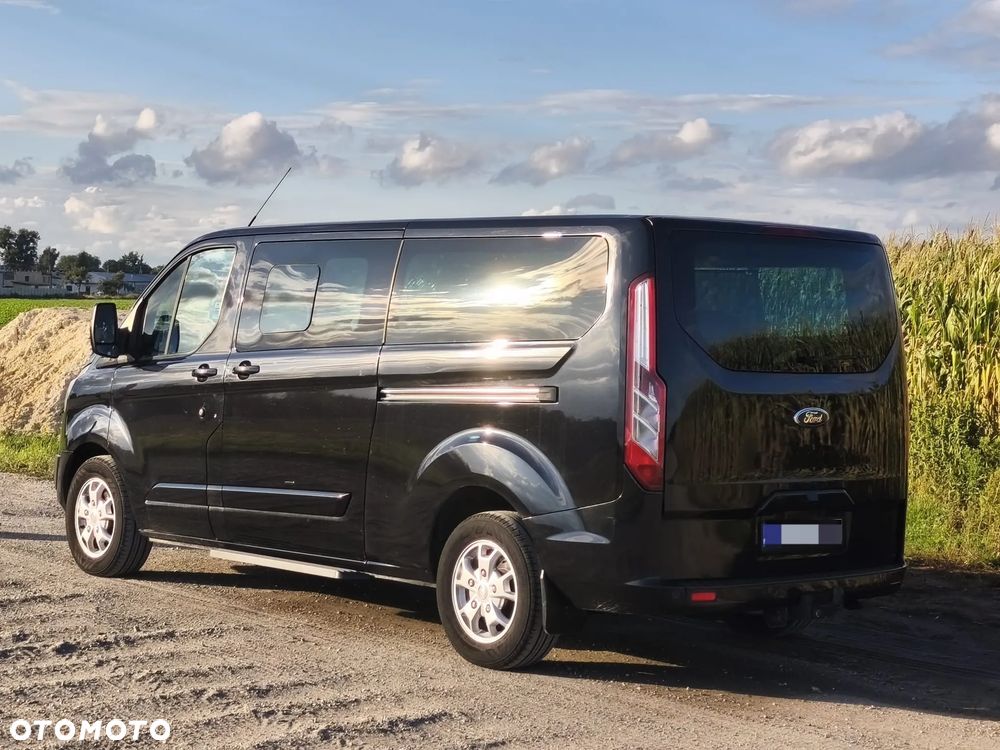 Ford Tourneo Custom - 7