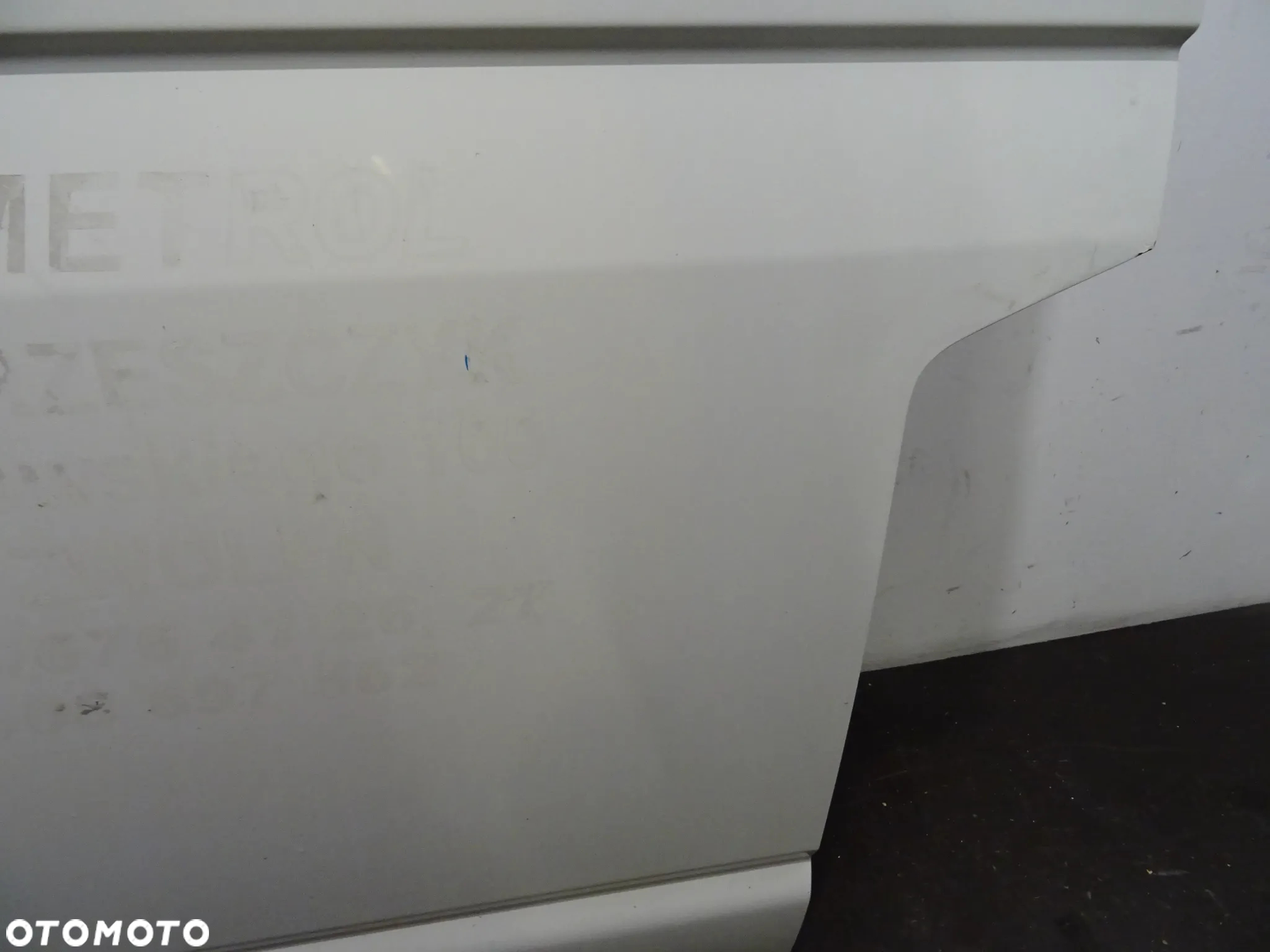 VW TRANSPORTER T5 1.9 TDI DRZWI LEWY PRZÓD PRZEDNI - 2