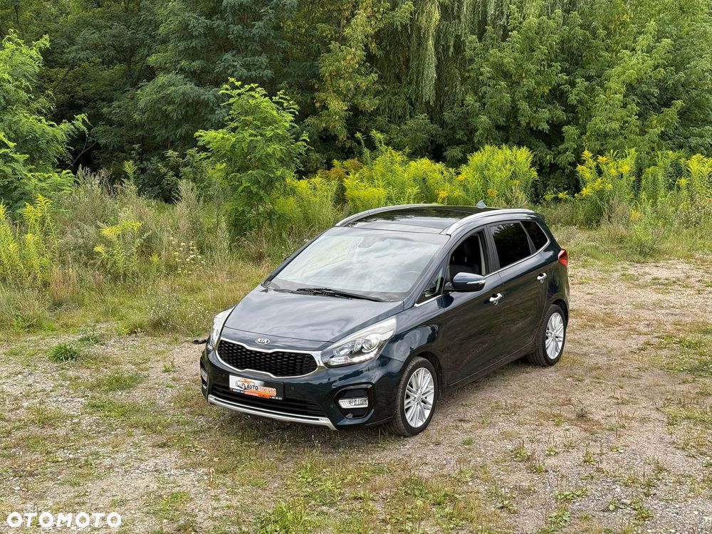 Kia Carens 1.7 CRDi M 7os - 19