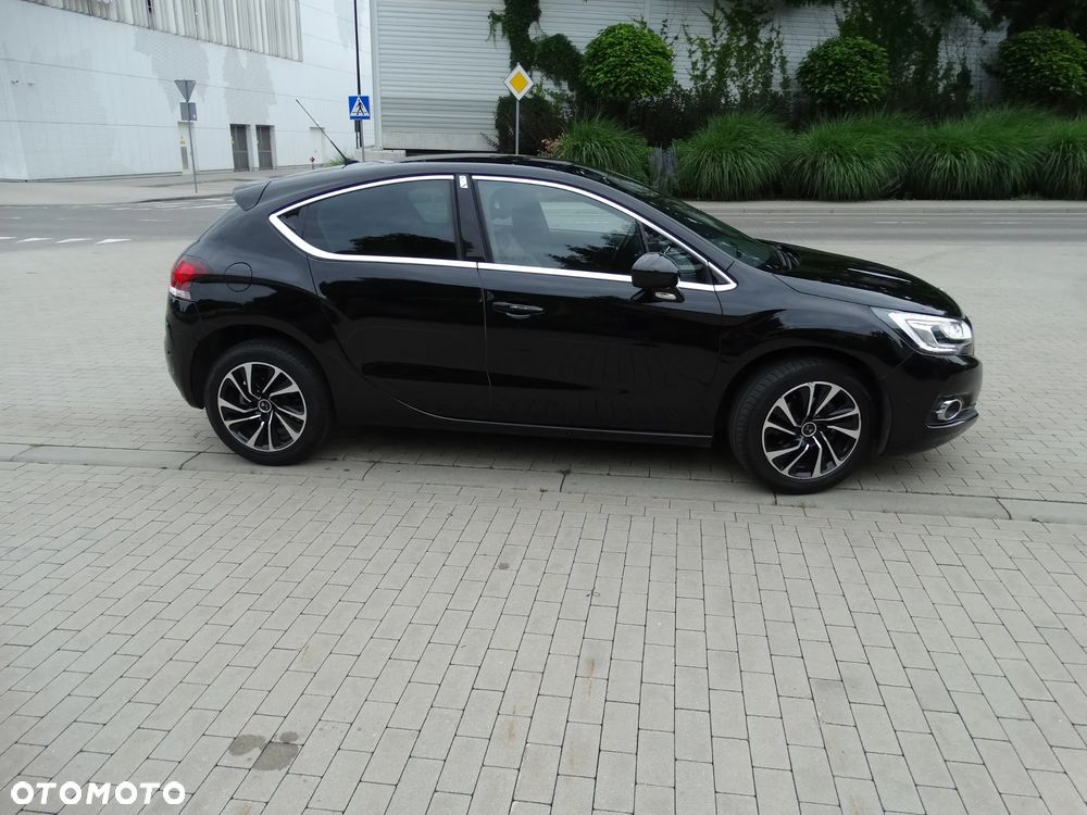 Citroën DS4 PureTech 130 Stop&Start SoChic - 11