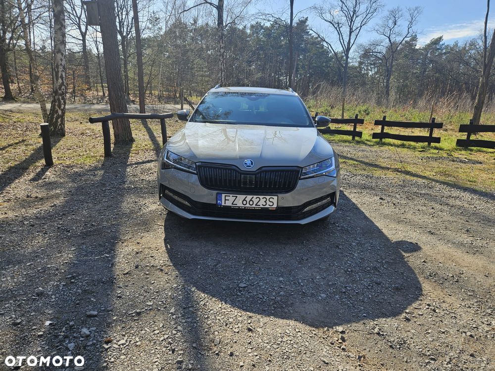 Skoda Superb 2.0 TDI SCR Sportline DSG - 3