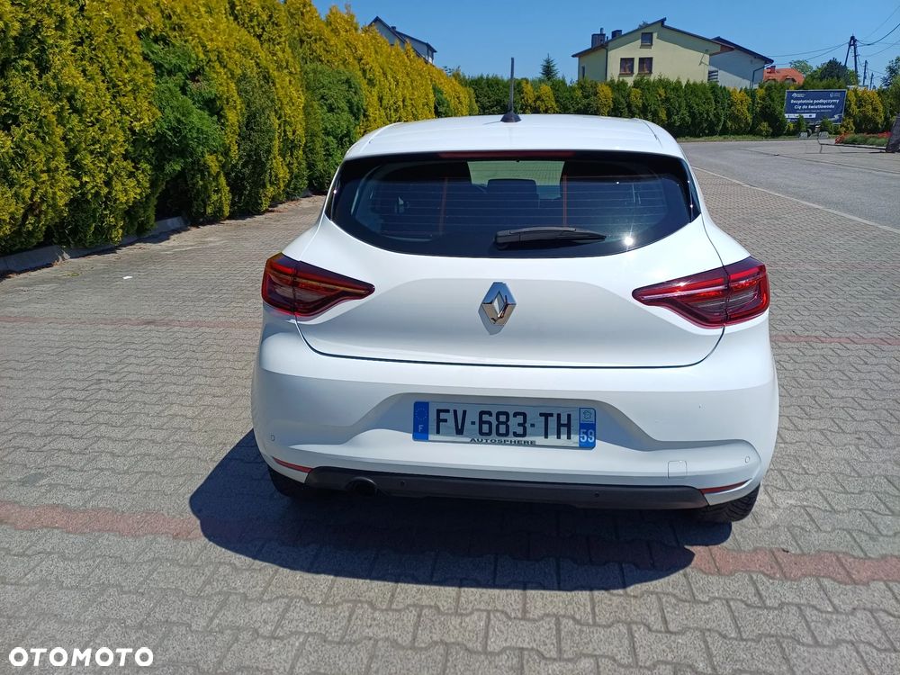 Renault Clio BLUE dCi 85 EXPERIENCE - 8