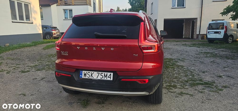 Volvo XC 40 T4 Geartronic Momentum - 3