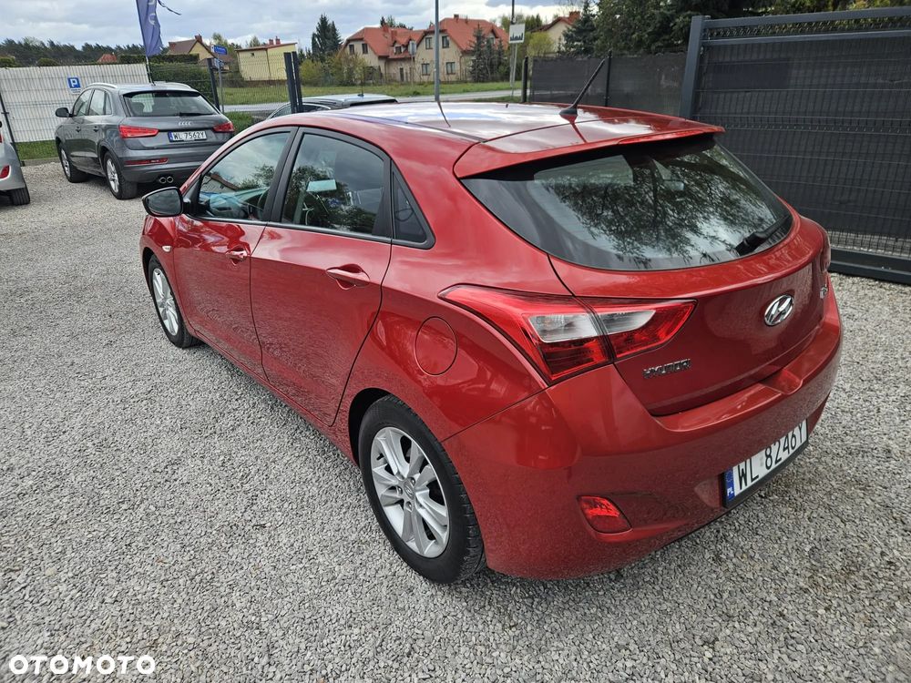 Hyundai i30 blue 1.4 Classic - 8