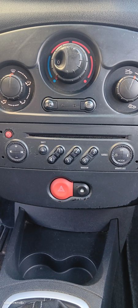Renault Clio 1.2 16V Dynamique - 25