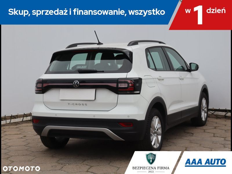 Volkswagen T-Cross - 6