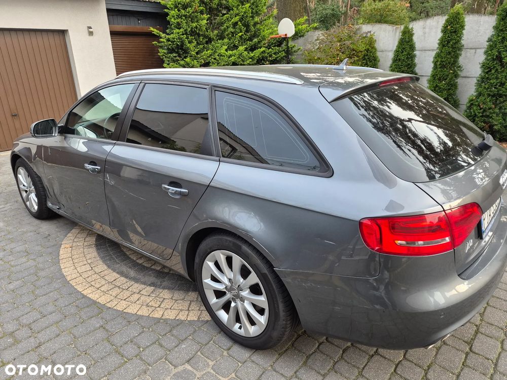Audi A4 Avant - 11