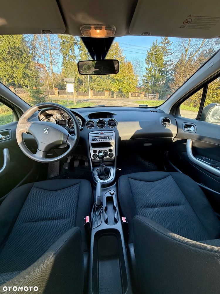 Peugeot 308 - 4