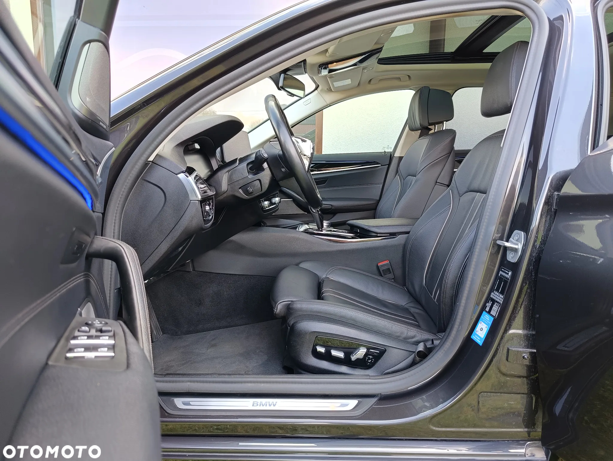 BMW Seria 5 520d Touring Sport Line - 25