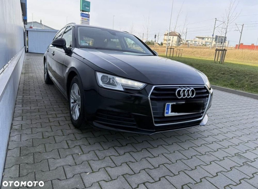 Audi A4 Avant 2.0 TDI - 4