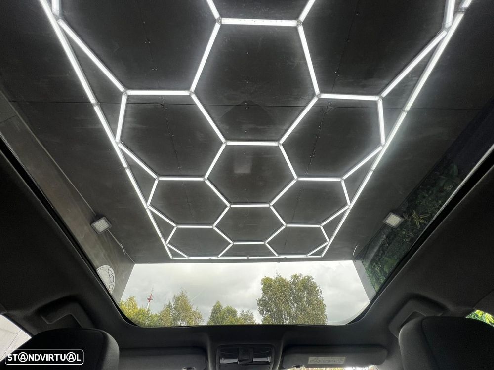 Toyota Auris Touring Sports 1.6 D-4D Exclusive+Navi - 36