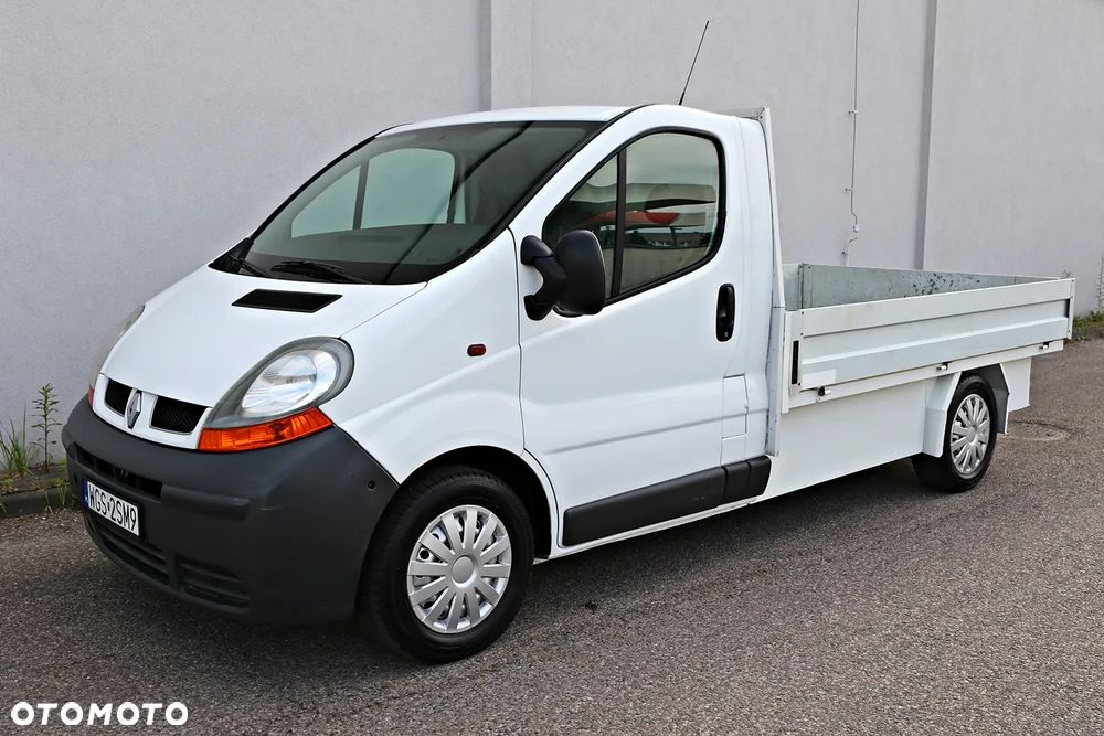 Renault Trafic - 2