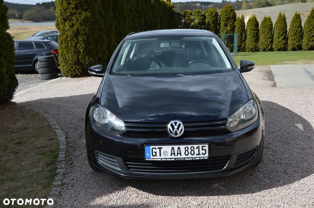 Volkswagen Golf - 10