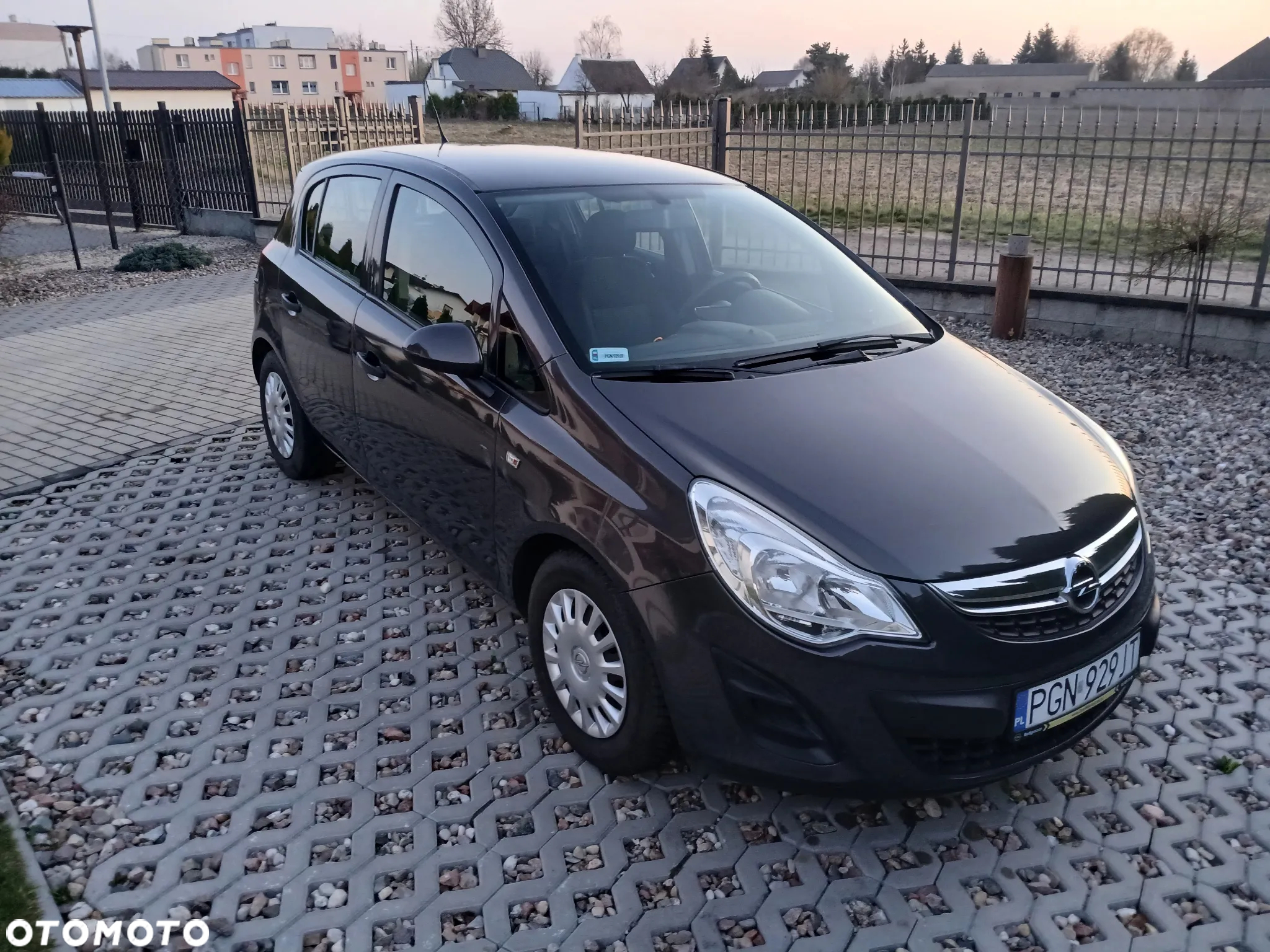 Opel Corsa - 8