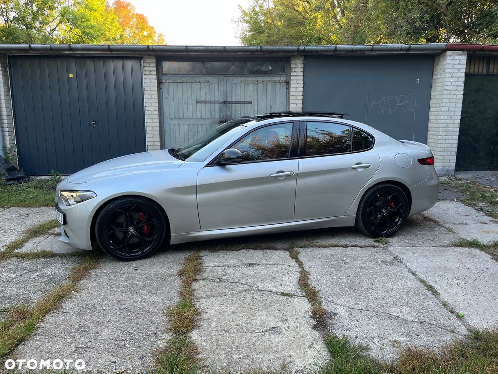 Alfa Romeo Giulia - 14