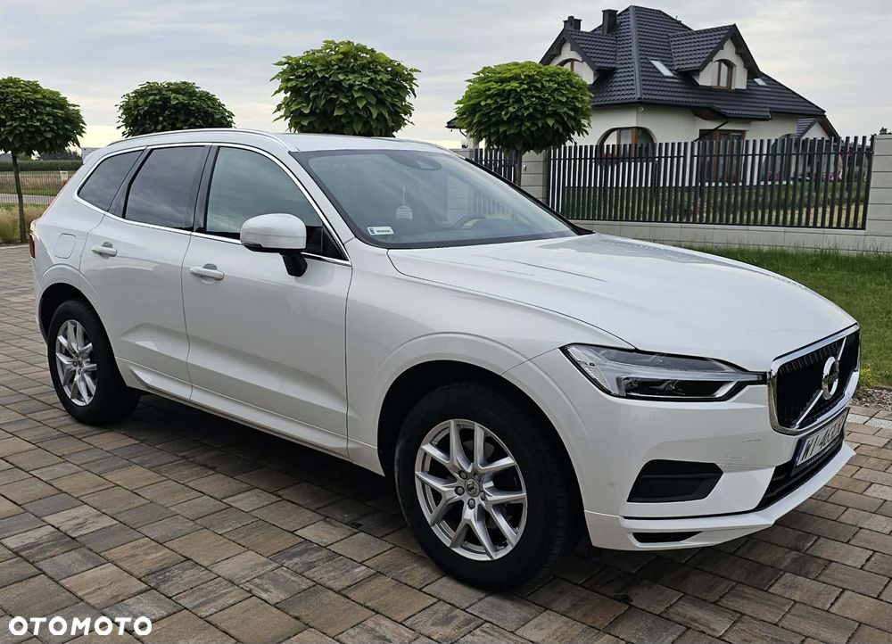 Volvo XC 60 D4 Momentum - 4