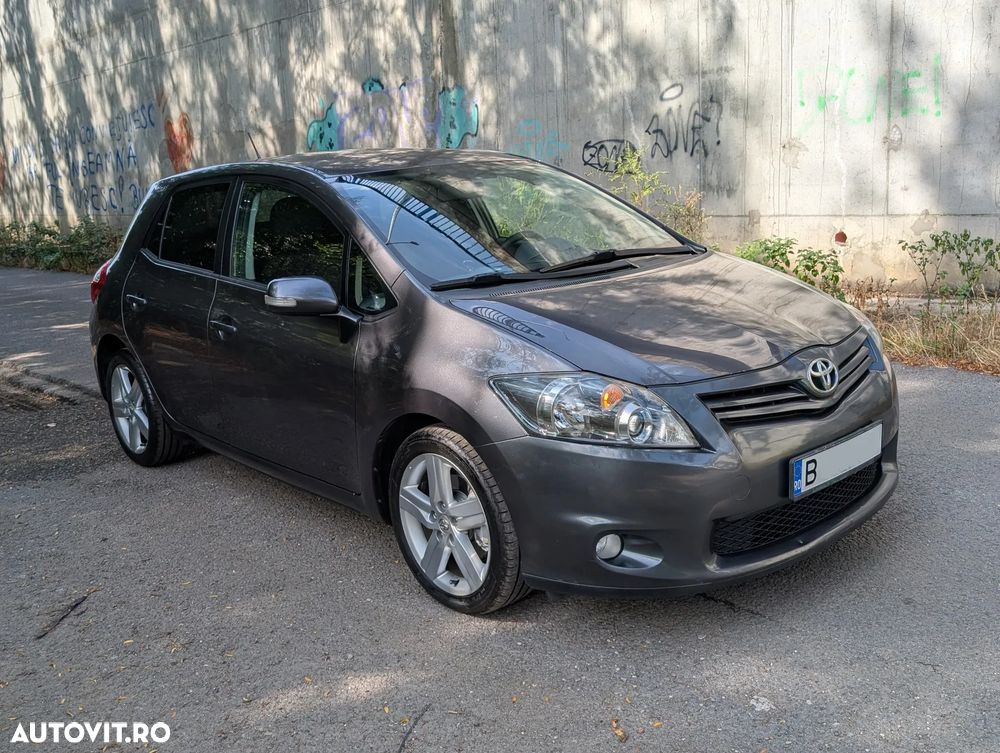 Toyota Auris - 4