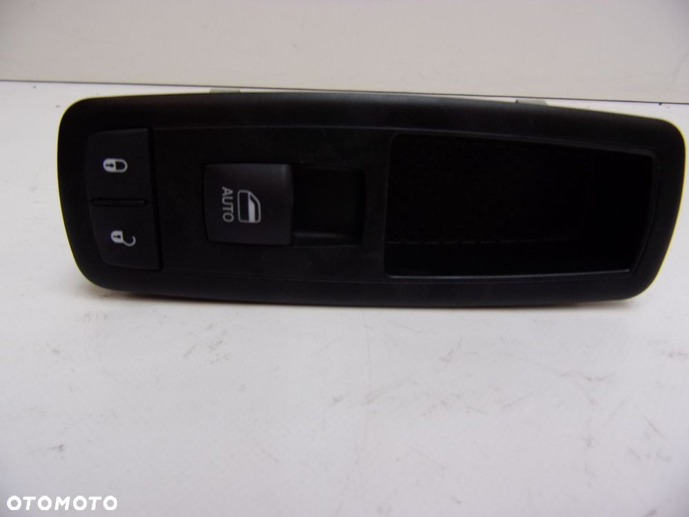 JEEP CHEROKEE KL PANEL SZYB 68141892AA - 2