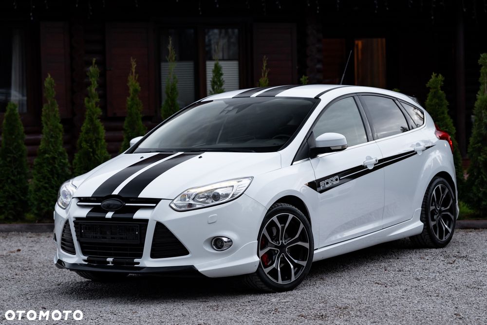 Ford Focus 1.6 EcoBoost Start-Stopp-System Titanium - 2