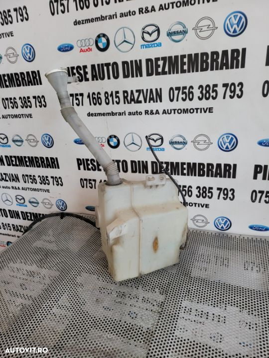 Bidonas Vas Lichid Parbriz Mitsubishi Outlander 2 An 2006-2010 Dezmembrez Mitsubishi Outlander 2 4x - 3