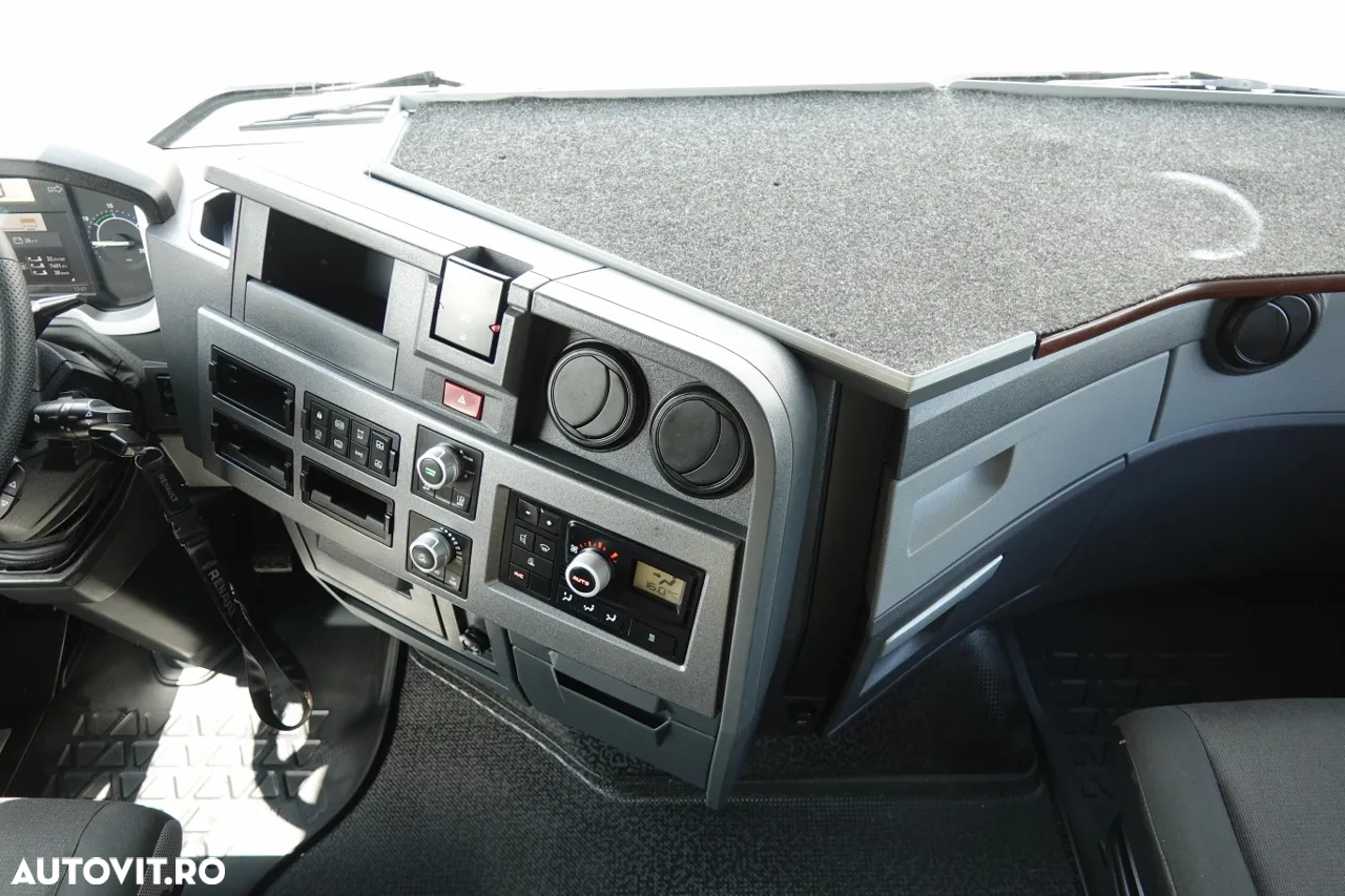 Renault T 520 / CABĂ ÎNALTĂ / CONTRACTUL SERVICII POST - 30