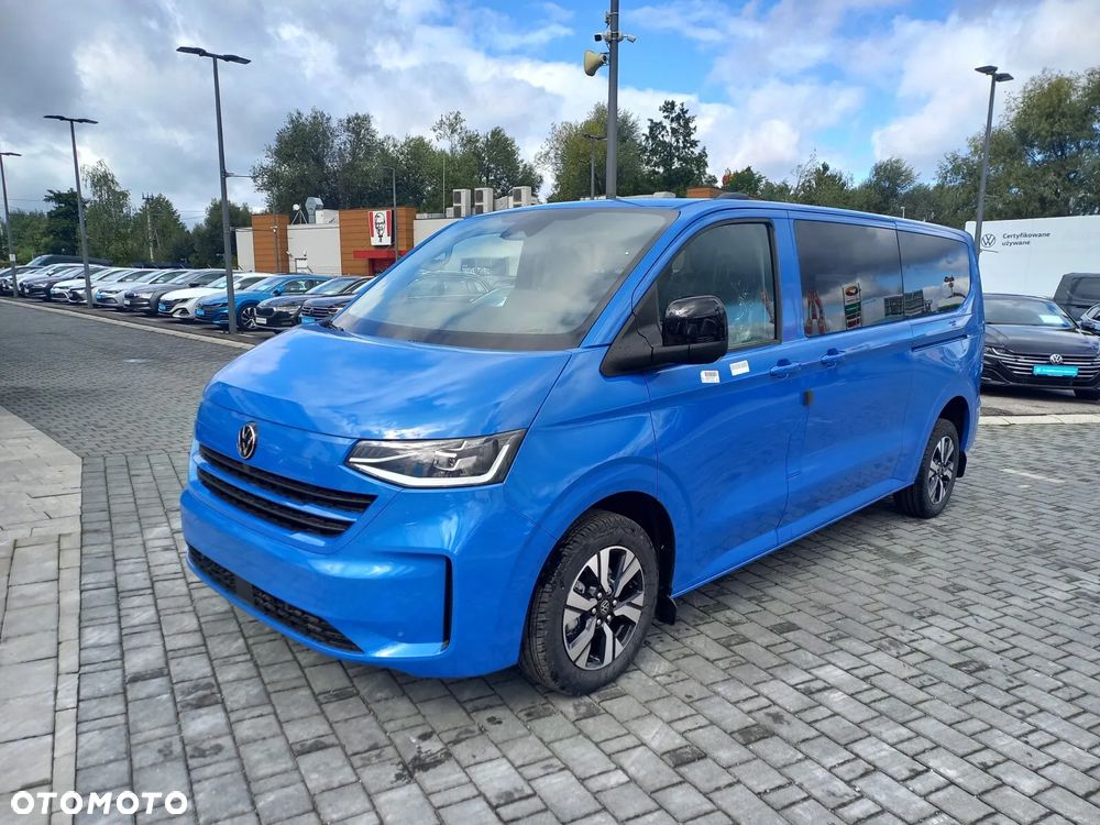 Volkswagen Caravelle - 12