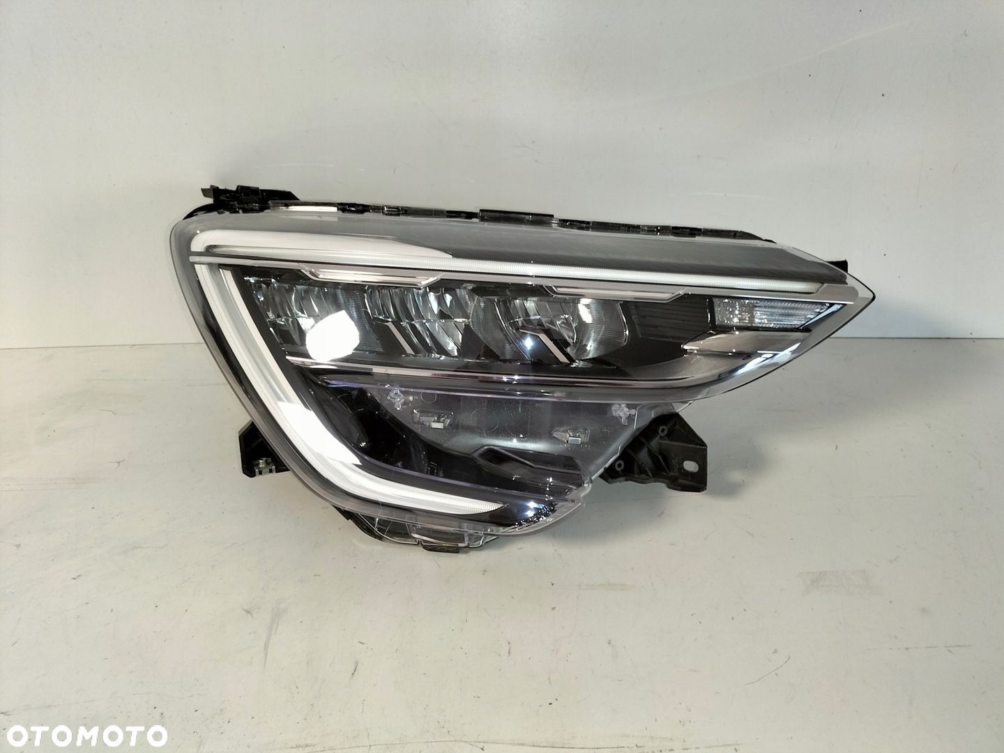Lampa przednia reflektor prawa RENAULT ARKANA 19- FULL LED PURE VISION - 1