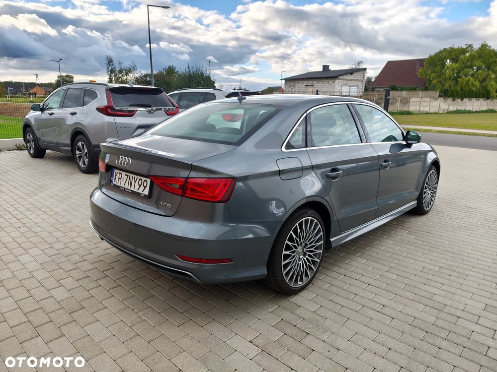 Audi A3 2016 photo 4