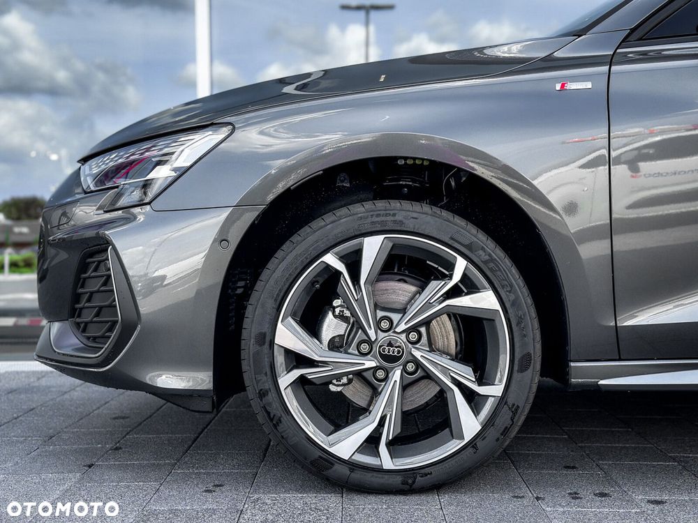 Audi A3 Sportback - 6