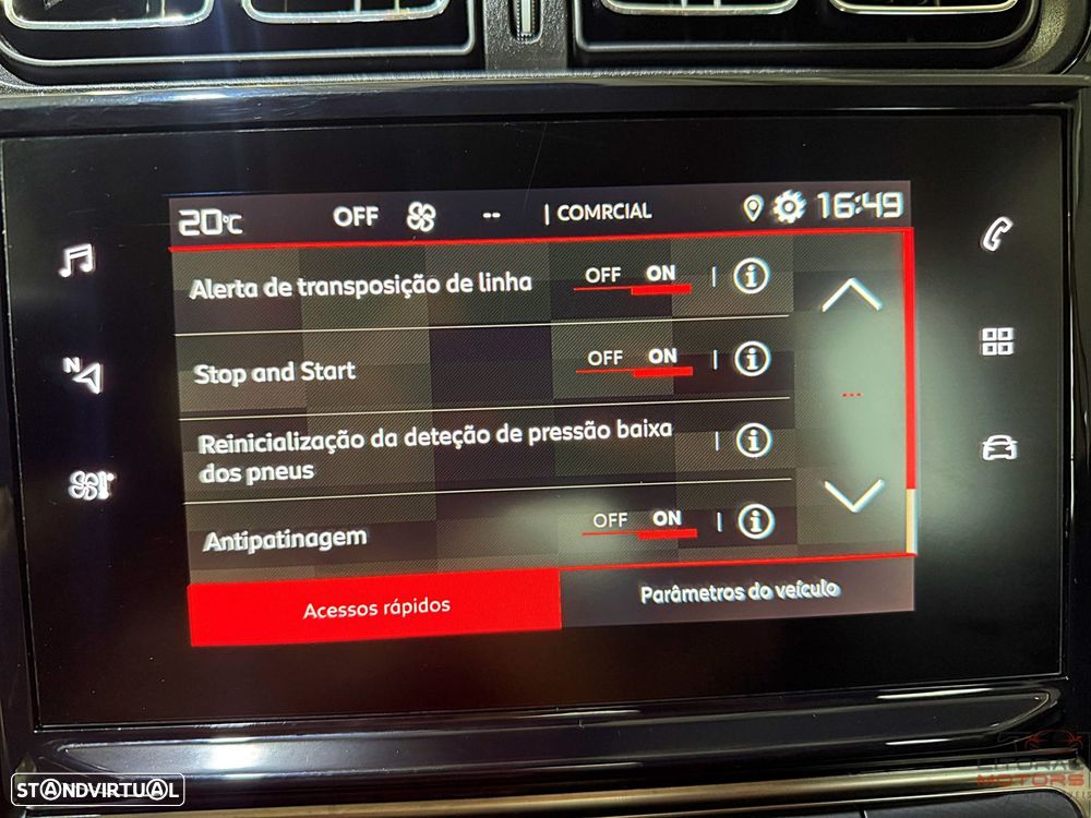 Citroën C3 1.2 PureTech Feel EAT6 - 32