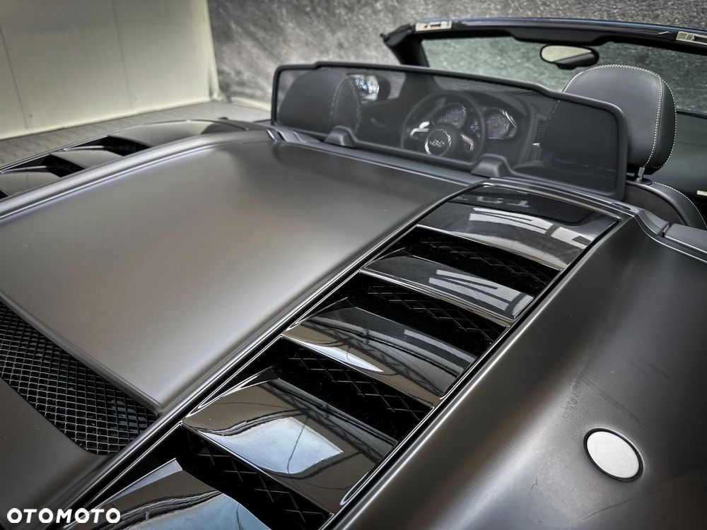 Audi R8 Spyder - 15