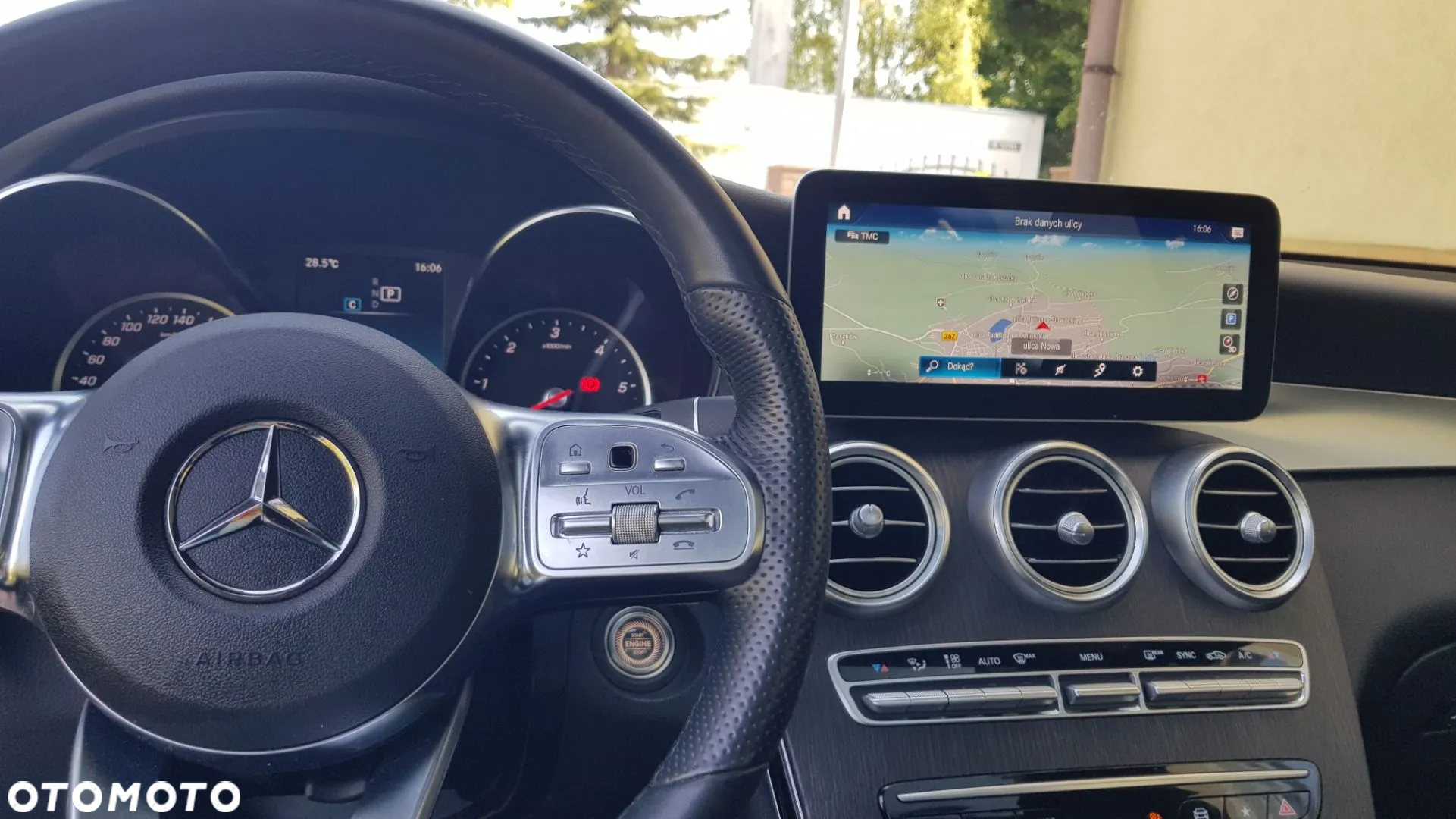 Mercedes-Benz GLC 220 d 4Matic 9G-TRONIC AMG Line Plus - 23