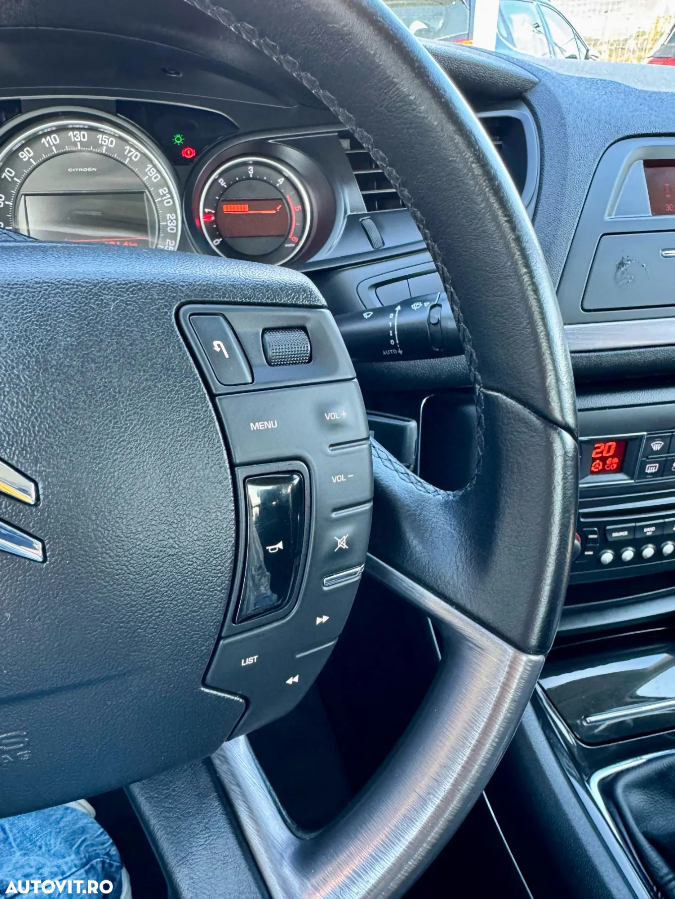 Citroën C5 Tourer HDi 140 FAP Exclusive - 37