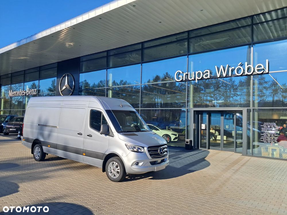 Mercedes-Benz Sprinter Furgon 319 CDI