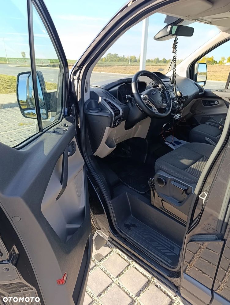 Ford Transit Custom - 10