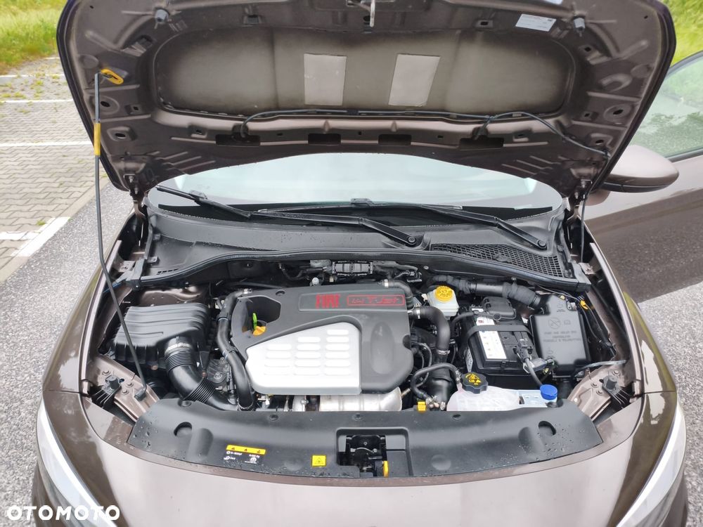 Fiat Tipo 1.4 T-Jet Lounge - 36