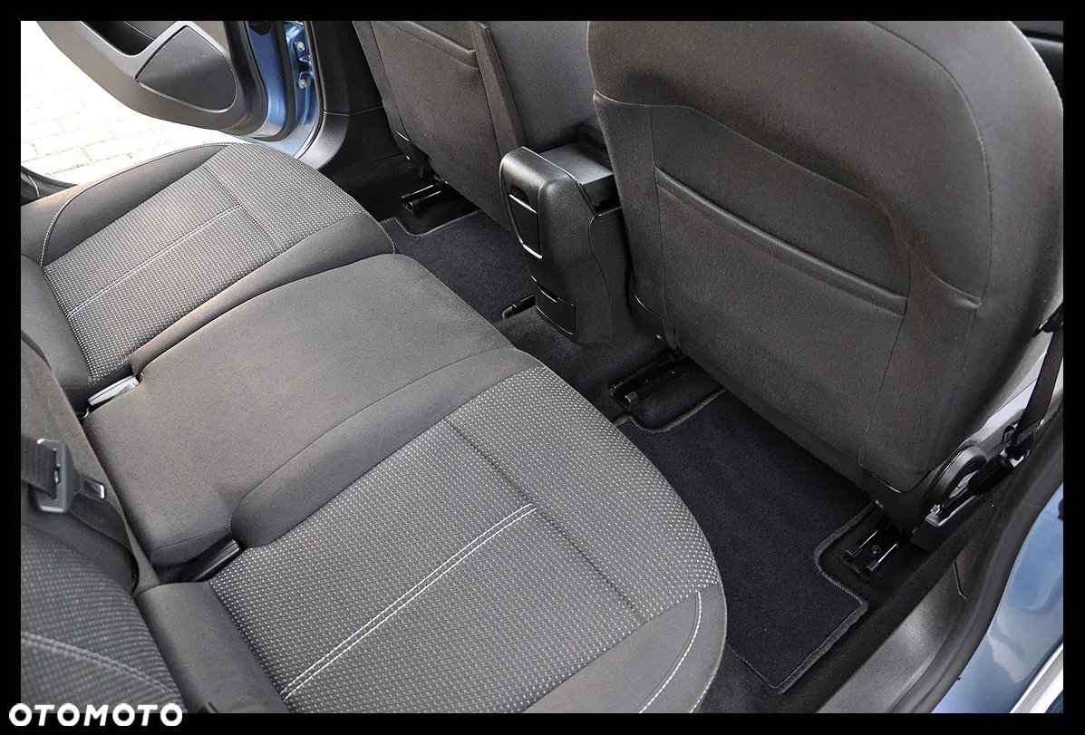 Opel Astra 1.4 Turbo Innovation - 26