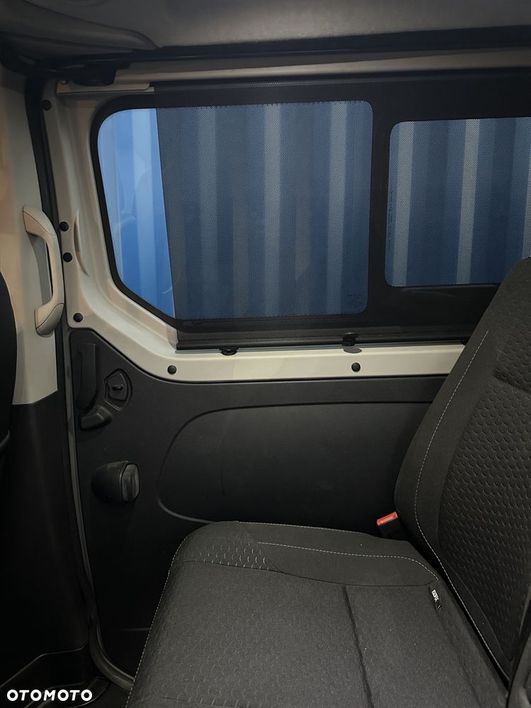 Opel Vivaro - 21