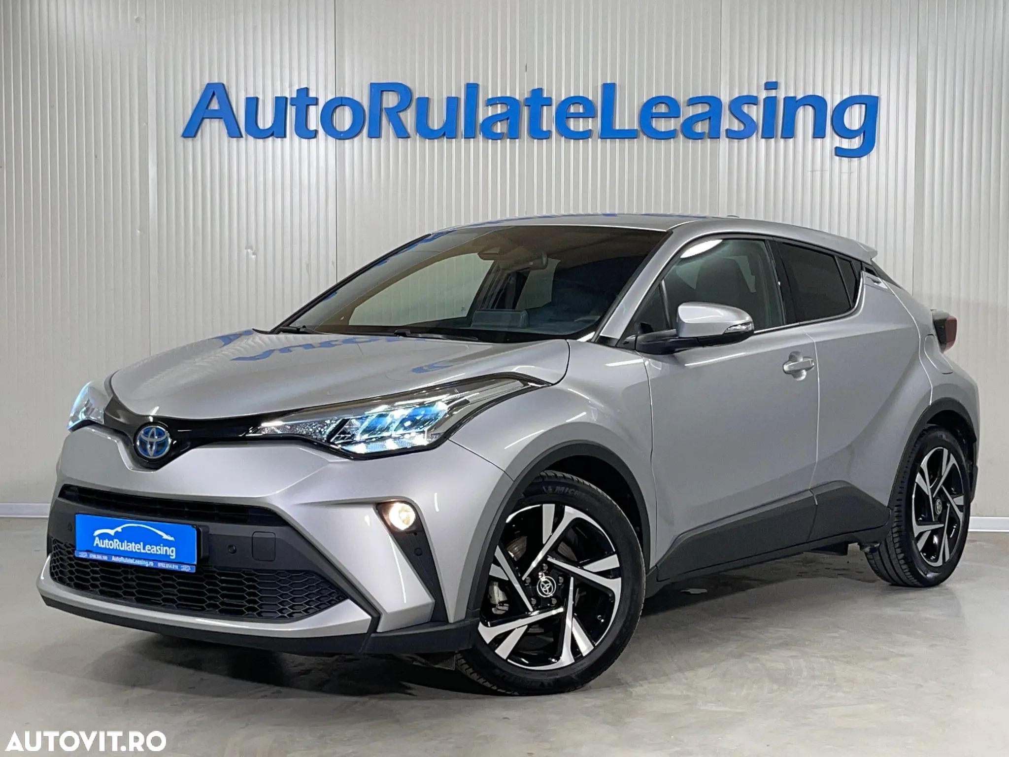 Toyota C-HR 2.0 HSD 184 CP 4x2 CVT Style - 1