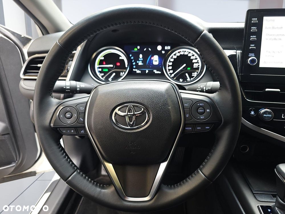 Toyota Camry 2.5 Hybrid Prestige CVT - 21
