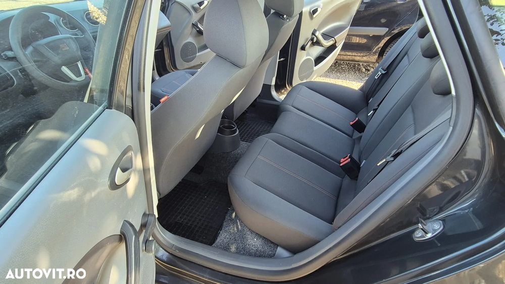 Seat Ibiza 1.4 16V Reference - 8