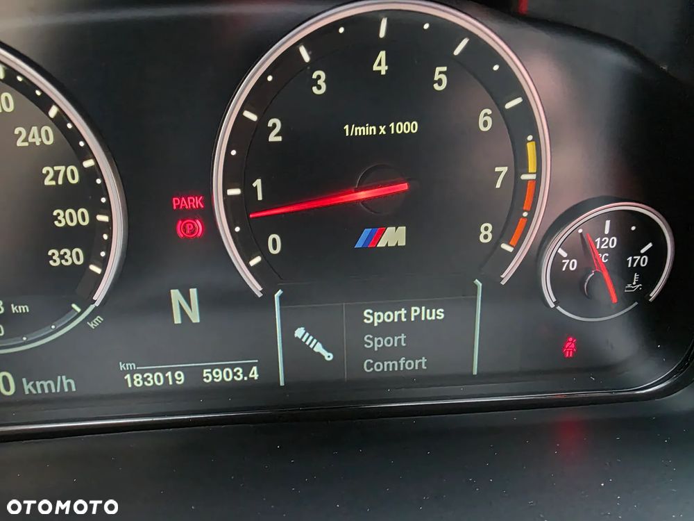 BMW X6M - 20