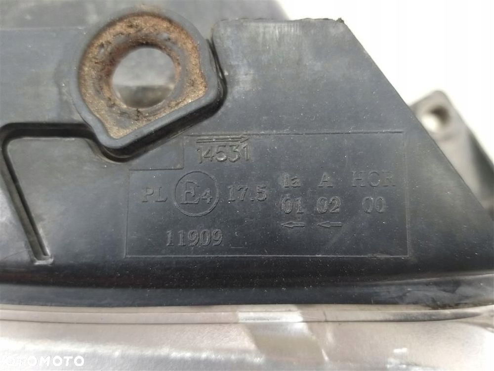 Reflektor lampa przód prawa VW Passat B5 FL 2000-2005 - 4