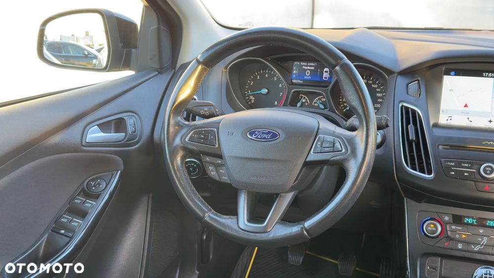 Ford Focus 1.0 EcoBoost Titanium ASS - 30