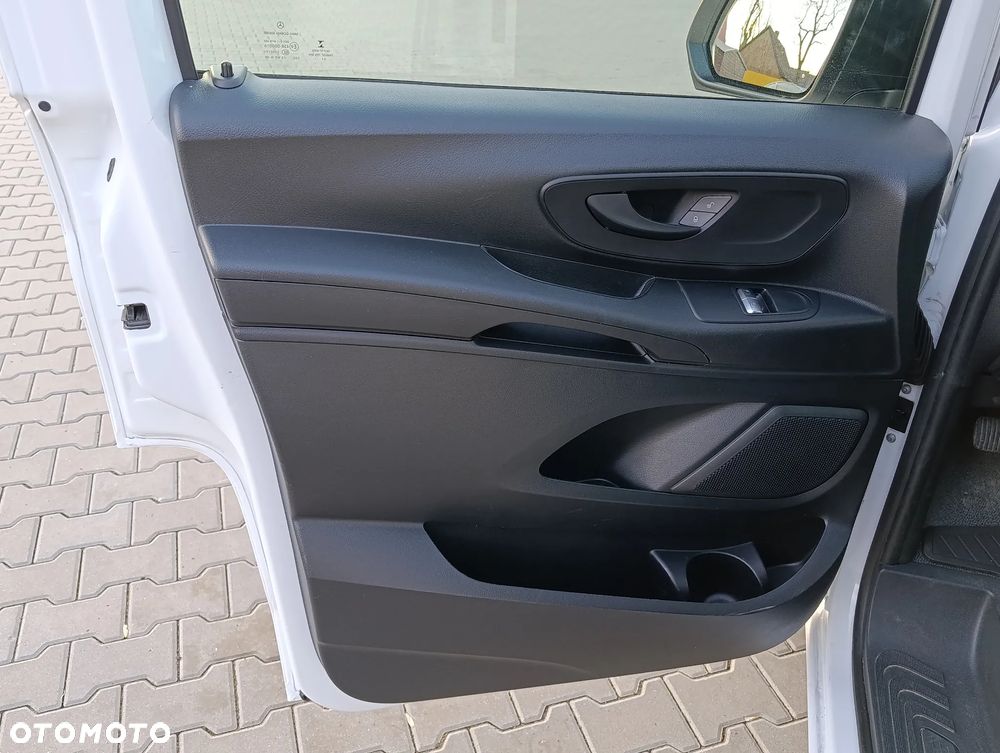 Mercedes-Benz Vito Tourer Lang SELECT - 18