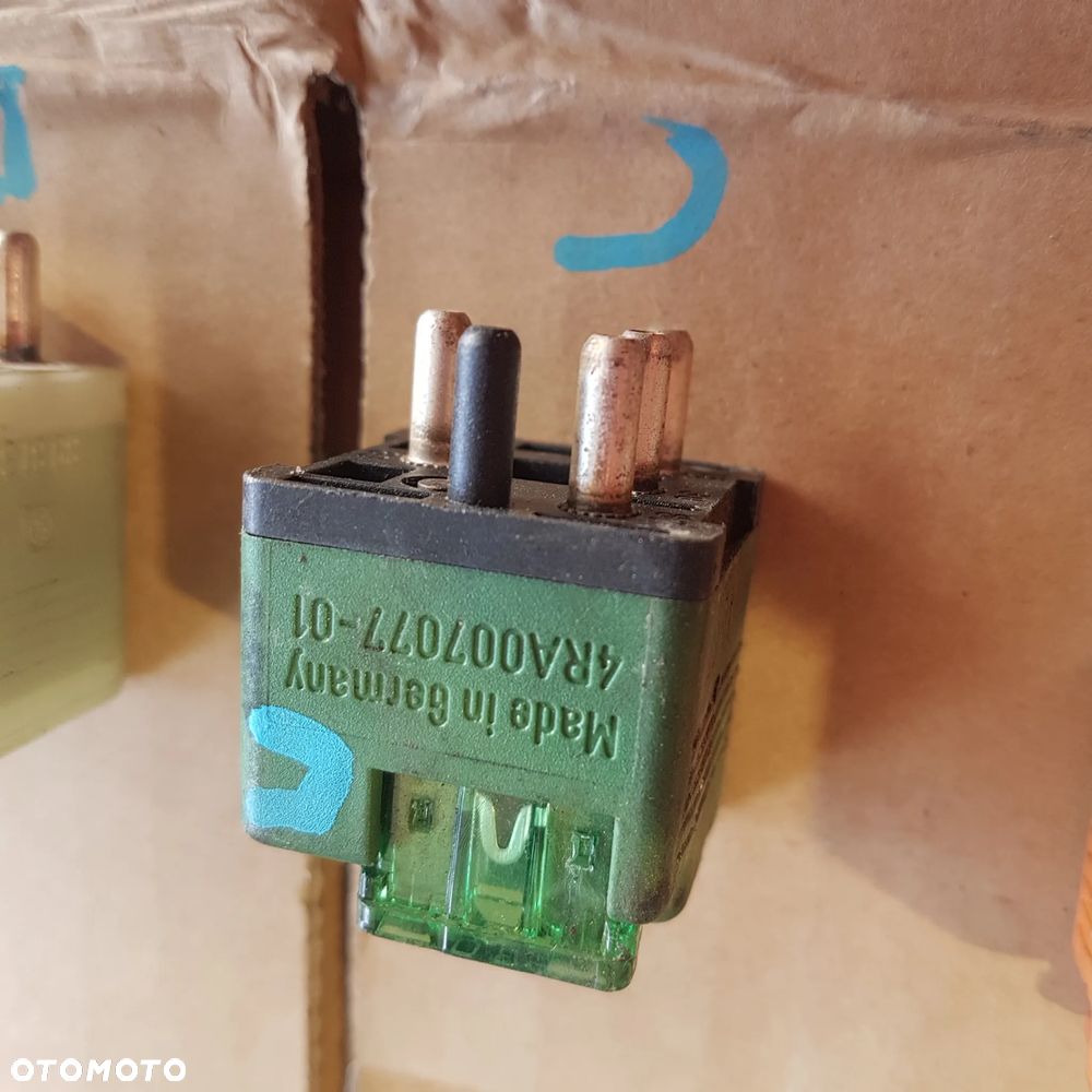 PRZEKAŹNIK moduł POMPY PALIWA MERCEDES 190D, 190E, 300CE, 300D, 300E, 300SE, 300SEL W124 W201 W140 190 R129 w123 w126 w124 coupe - 9